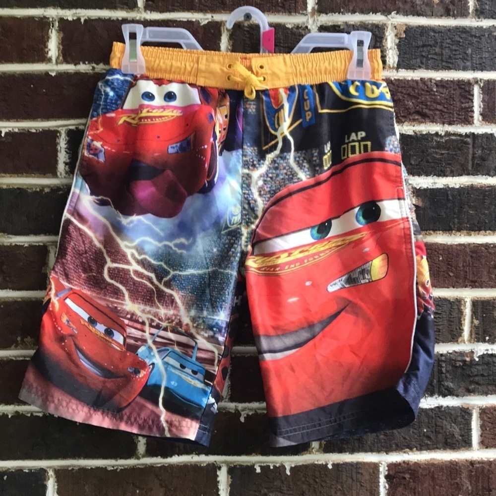 Disney Car’s boys swim trunks, Sz 6